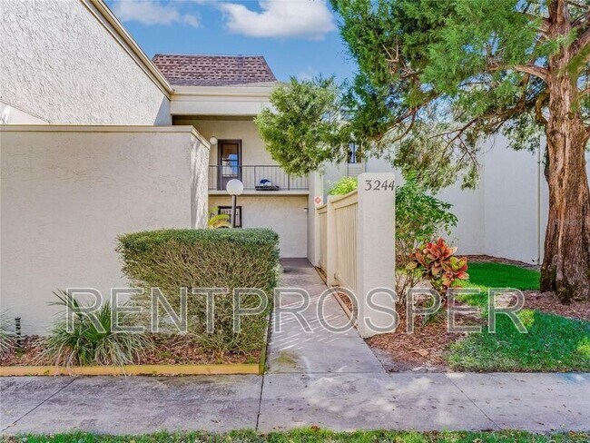 property at 3244 S Semoran Blvd