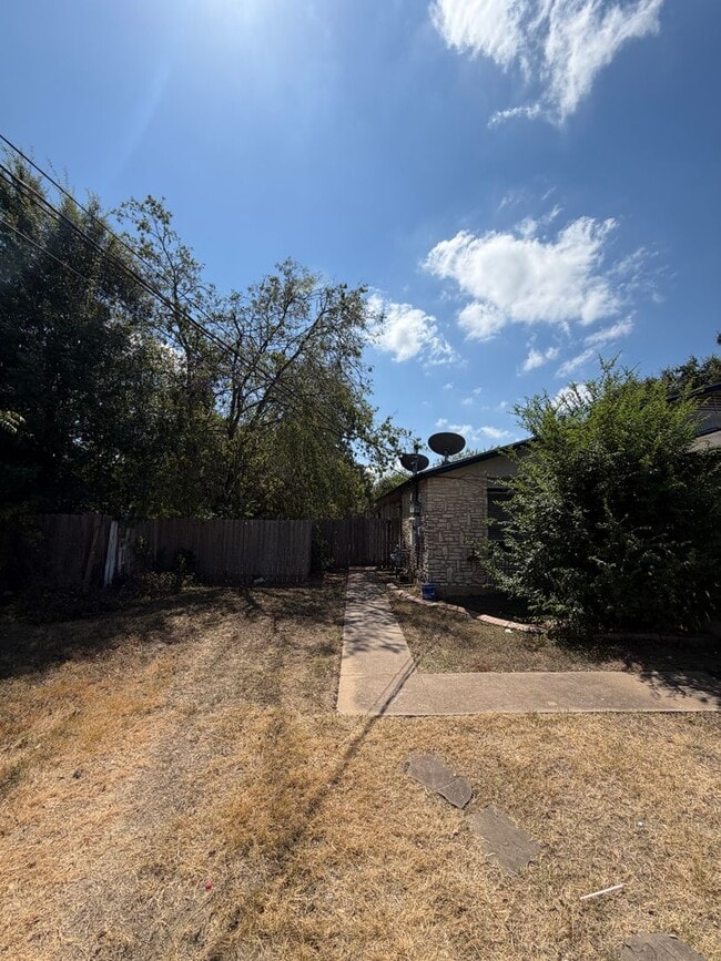 property at 704 Osage Dr