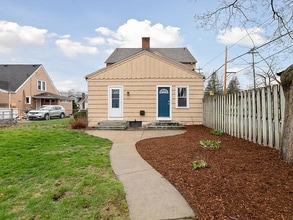 140 East Ave N in Battle Creek, MI - Building Photo - Building Photo