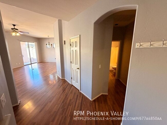 6348 W Pontiac Dr in Glendale, AZ - Building Photo - Building Photo