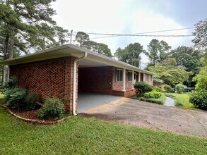 107 Southside Dr in Griffin, GA - Building Photo - Building Photo