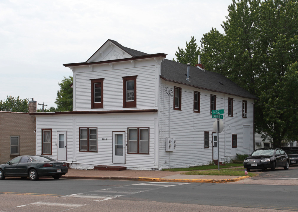 1015 Davis St in Hammond, WI - Building Photo