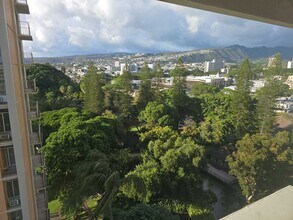 1519 Nuuanu Ave, Unit 1046 in Honolulu, HI - Building Photo - Building Photo