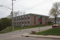 Sweet Cake Hill Apartments in Port Washington, WI - Building Photo - Building Photo