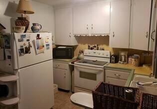 2609 47th St S in Gulfport, FL - Foto de edificio - Building Photo