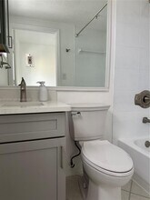 3051 SW 27th Ave in Miami, FL - Building Photo - Building Photo