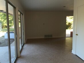 113 Moriarty St NW in Fort Walton Beach, FL - Building Photo - Building Photo