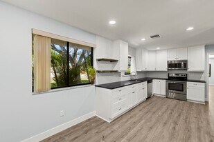 3115 NW 12th St in Delray Beach, FL - Building Photo