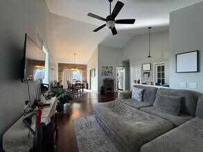 2904 Arbor Ln in Aurora, IL - Building Photo - Building Photo