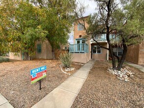 2201 New York Ave SW in Albuquerque, NM - Building Photo - Building Photo