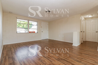 7224 Brentwood Dr in Port Richey, FL - Building Photo - Building Photo