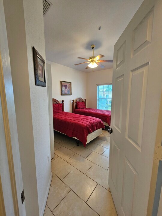 12515 McGregor Blvd, Unit 12515 McGregor Blvd. #205 in Ft. Myers, FL - Foto de edificio