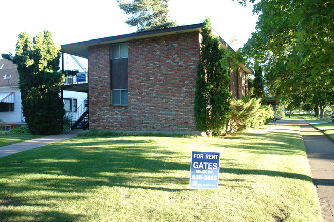 727 E Sinto Ave in Spokane, WA - Foto de edificio - Building Photo