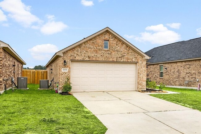 22630 Rosebush Hl Rd in Tomball, TX - Building Photo - Building Photo