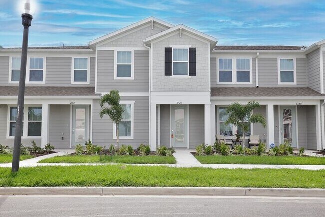 property at 5586 Pineland Run