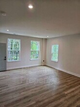 8040 Laurel Woods Ln in Glen Allen, VA - Building Photo - Building Photo