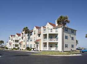 Beach Club in Corpus Christi, TX - Building Photo - Building Photo