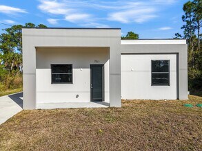 751 Clancy St E in Lehigh Acres, FL - Building Photo - Building Photo