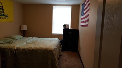 44 W 4th St, Unit 2 in Williamsport, PA - Foto de edificio - Building Photo