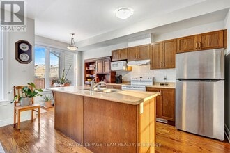 88 Desmond Trudeau Dr in Arnprior, ON - Building Photo - Building Photo