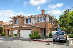 123 Valley View Terrace in Mission Viejo, CA - Building Photo
