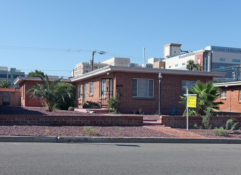 1822 E Lester St in Tucson, AZ - Building Photo