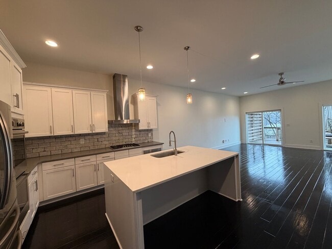 2164 Byrum Ave in Nashville, TN - Building Photo - Building Photo