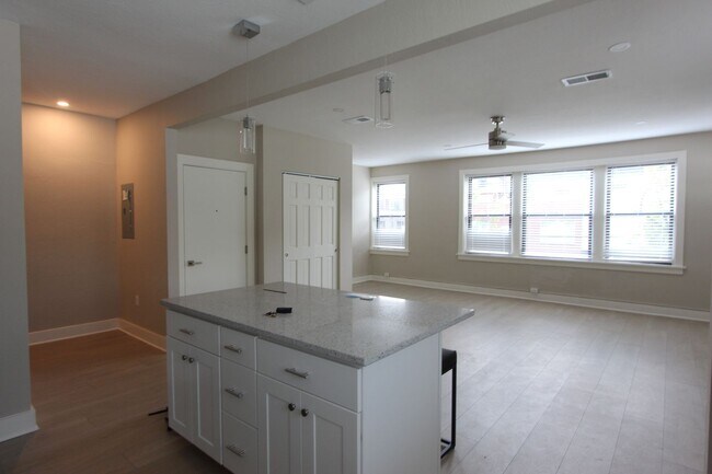 1119 S Braddock Ave in Pittsburgh, PA - Building Photo - Building Photo