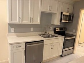 3840 Howe St, Unit 207 in Oakland, CA - Foto de edificio - Building Photo