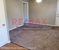 200 Crestview Dr photo'