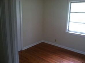 325 Alpine St in Chickasaw, AL - Building Photo - Building Photo
