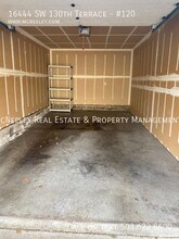 16444 SW 130th Terrace in King City, OR - Building Photo - Building Photo