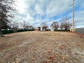 287 Finch Rd in Fayetteville, NC - Foto de edificio - Building Photo