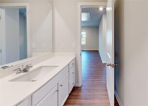 9 Nolana Dr in Commerce, GA - Foto de edificio - Building Photo