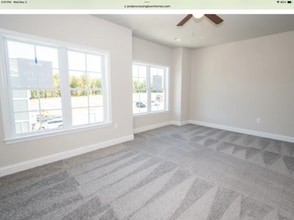 15305 Princess Lauren Ln in Midlothian, VA - Foto de edificio - Building Photo