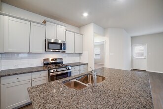 10527 Margarita Loop in Converse, TX - Building Photo - Building Photo