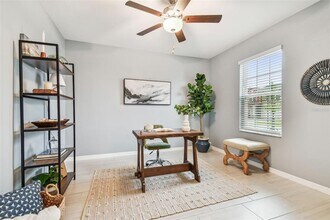 8887 Little Bluestem Dr in Land O Lakes, FL - Building Photo - Building Photo
