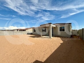 1408 E Edwin St in Casa Grande, AZ - Building Photo - Building Photo