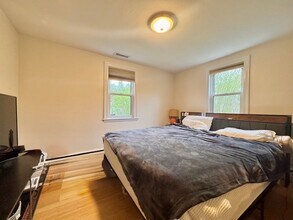 1247 Trapelo Rd in Waltham, MA - Building Photo - Building Photo