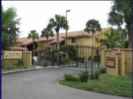 The Citadel in Bonita Springs, FL - Building Photo - Building Photo