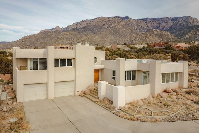 1030 Red Oaks Loop NE in Albuquerque, NM - Building Photo - Building Photo