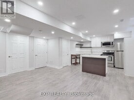 35 Perdita Rd in Brampton, ON - Building Photo