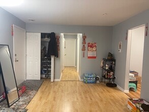 230 E Court of Shorewood, Unit 3 in Vernon Hills, IL - Building Photo - Building Photo