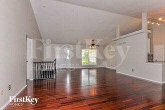 510 Old Dominion St in O'Fallon, MO - Building Photo - Building Photo