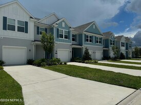 12851 Josslyn Ln in Jacksonville, FL - Building Photo