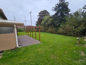 704 G St in Crescent City, CA - Building Photo - Building Photo