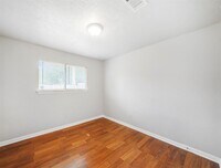 4003 Addicks Clodine Rd photo'