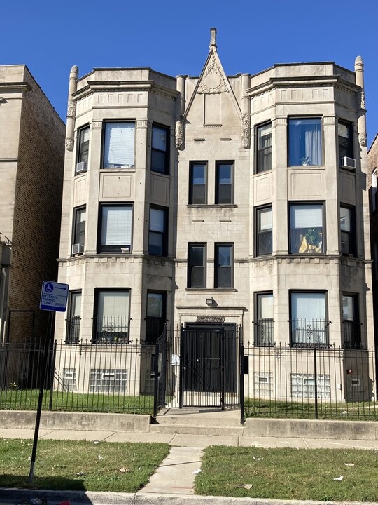 6442 S Maryland Ave in Chicago, IL - Foto de edificio