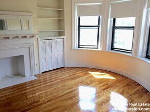 21 Brighton Ave, Unit 3 in Boston, MA - Foto de edificio - Building Photo