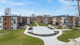 1823 Griswold Dr in Fort Wayne, IN - Building Photo